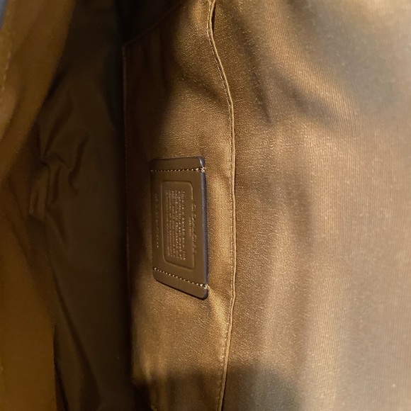 Coach Messenger Bag- Cognac - Picture 4 of 5